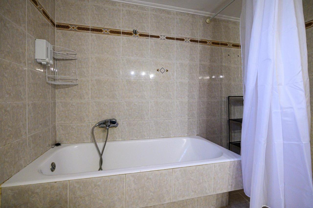 Oliva Apartment Kalamata Exterior photo